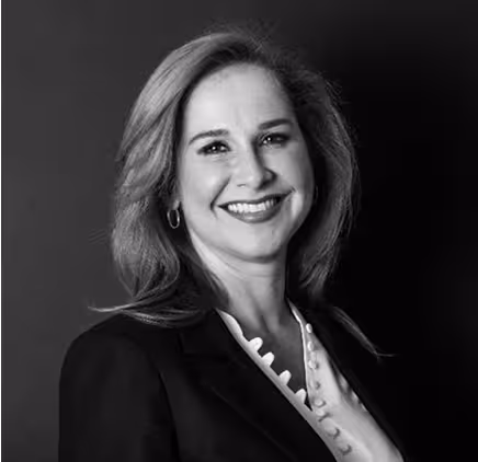 Miriam Mazola-Müller portrait